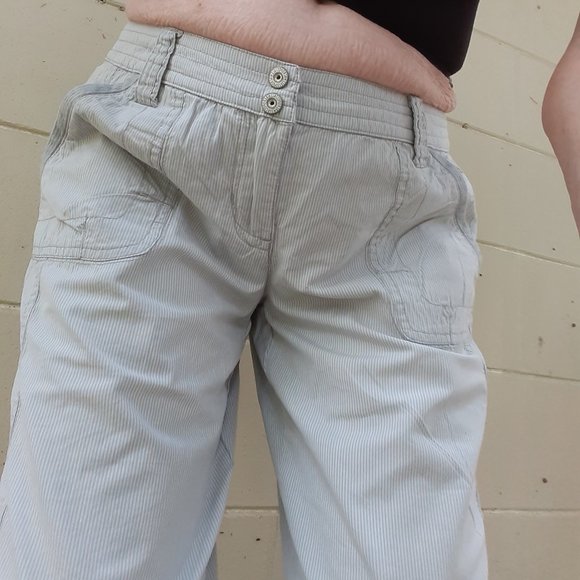 SALE EUC Aeropostale Grey Shorts/Skimmer 7/8 - Picture 6 of 12